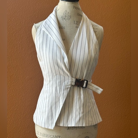 NWT! Nicholas Pinstriped “Dakotah Asymmetrical Halter Neck Vest” Size 4 - Picture 3 of 16